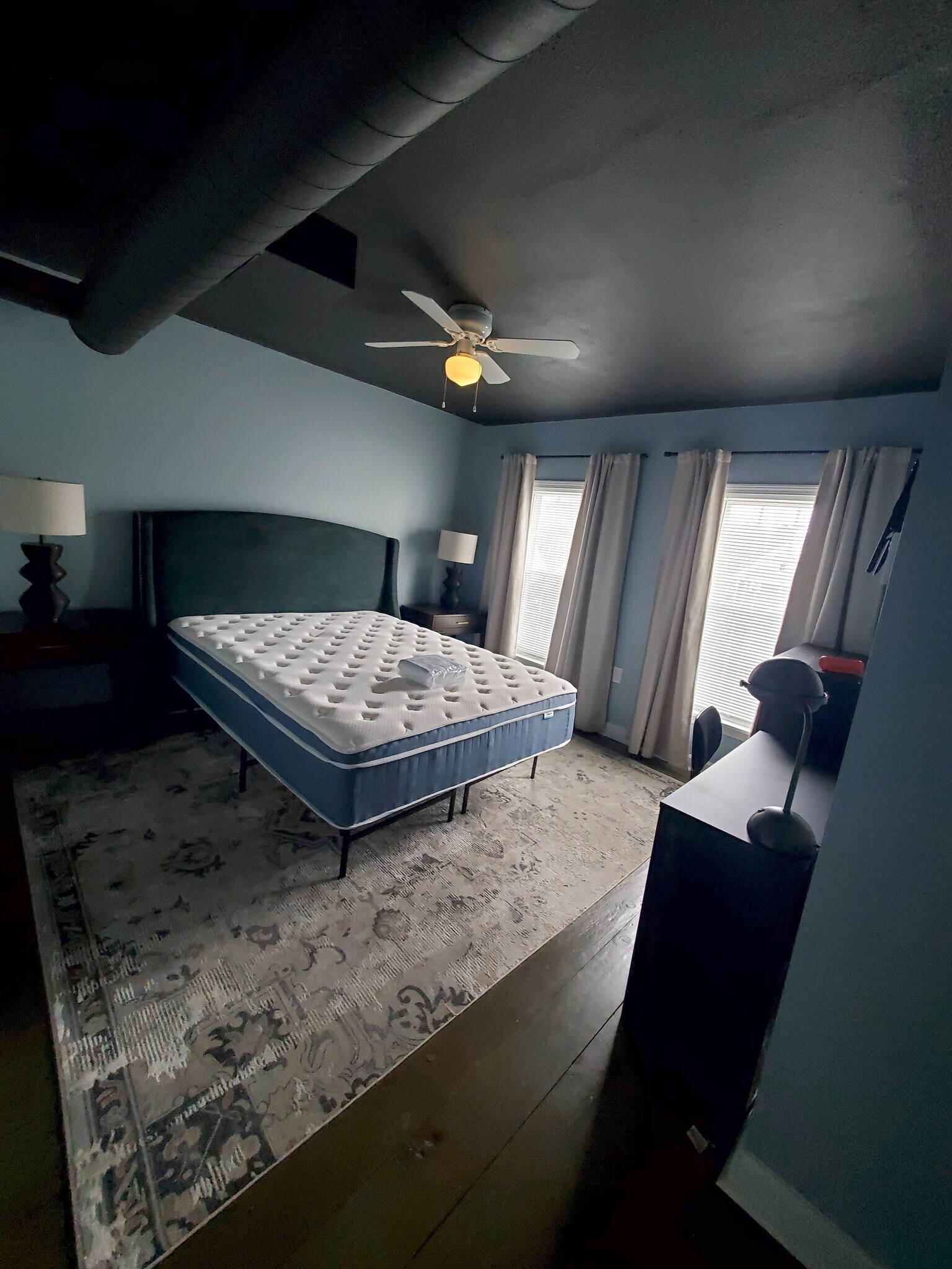 Building Photo - 2 Prospect St