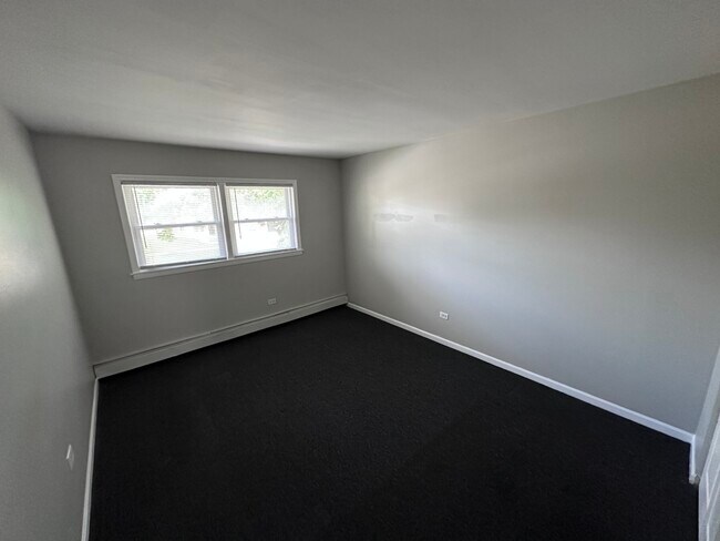 Building Photo - 14500 Cottage Grove Ave