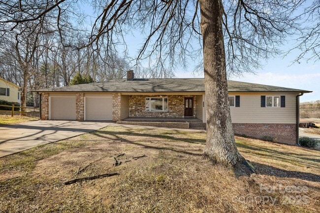 Building Photo - 130 Boulder Dr