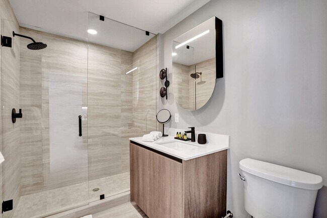 Building Photo - 7144 Byron Ave