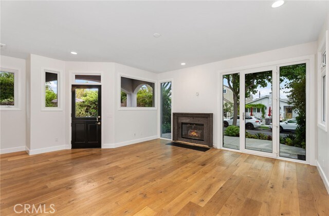 Building Photo - 502 Fernleaf Ave