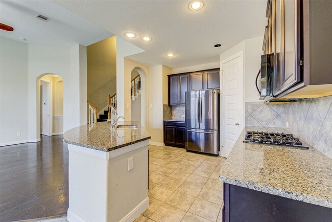 Building Photo - 22530 Cutter Mill Dr