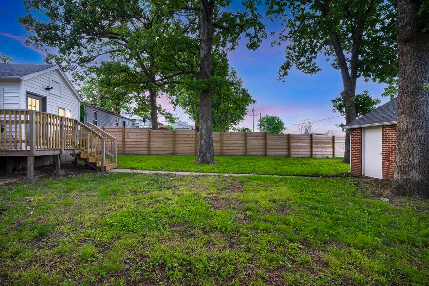 Building Photo - 3317 S Joplin Ave