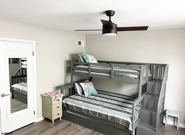 Building Photo - 1101 E Brigantine Ave