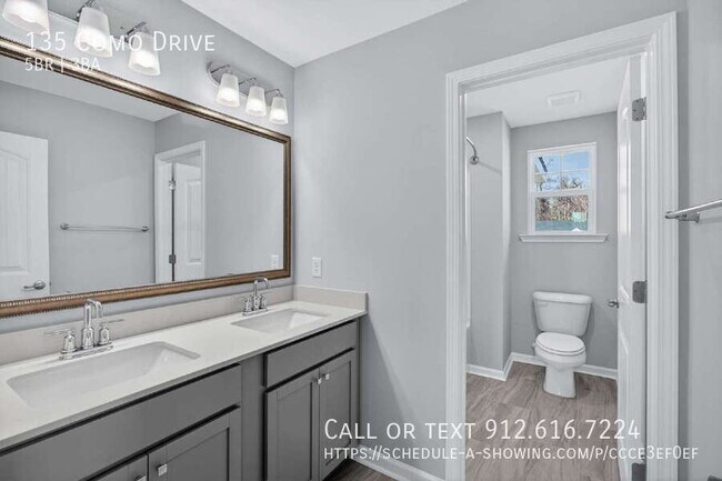 Building Photo - 135 Como Dr