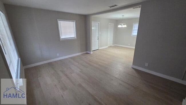 Building Photo - 3625 Belair Rd