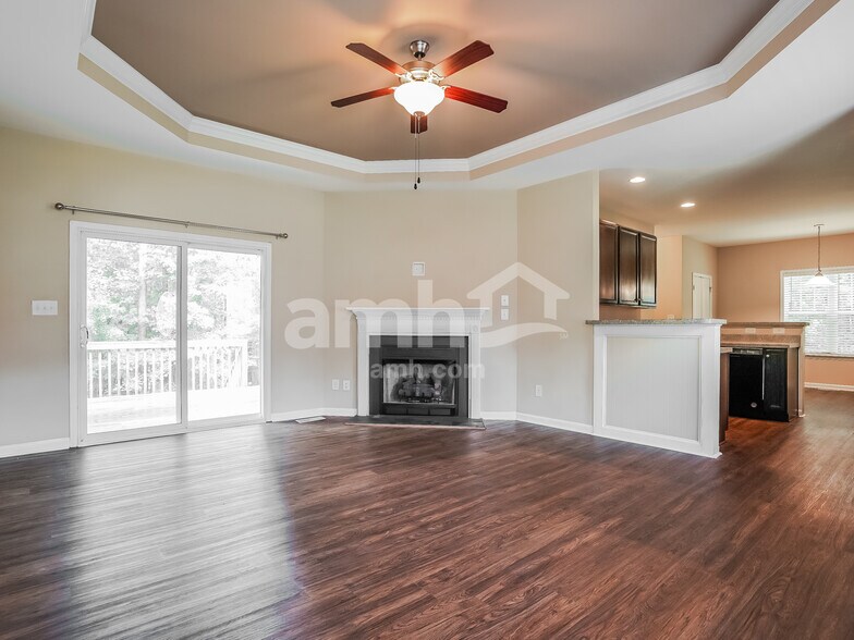 Building Photo - 48 Kings Canyon Ct