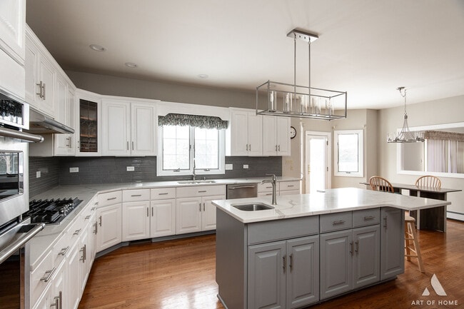 Building Photo - 15141 Arbor Dr