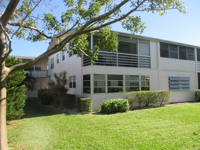 Building Photo - 31 Canterbury B