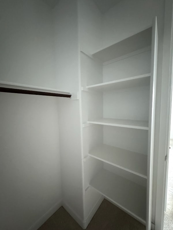 Building Photo - 9526 W Avalon Dr