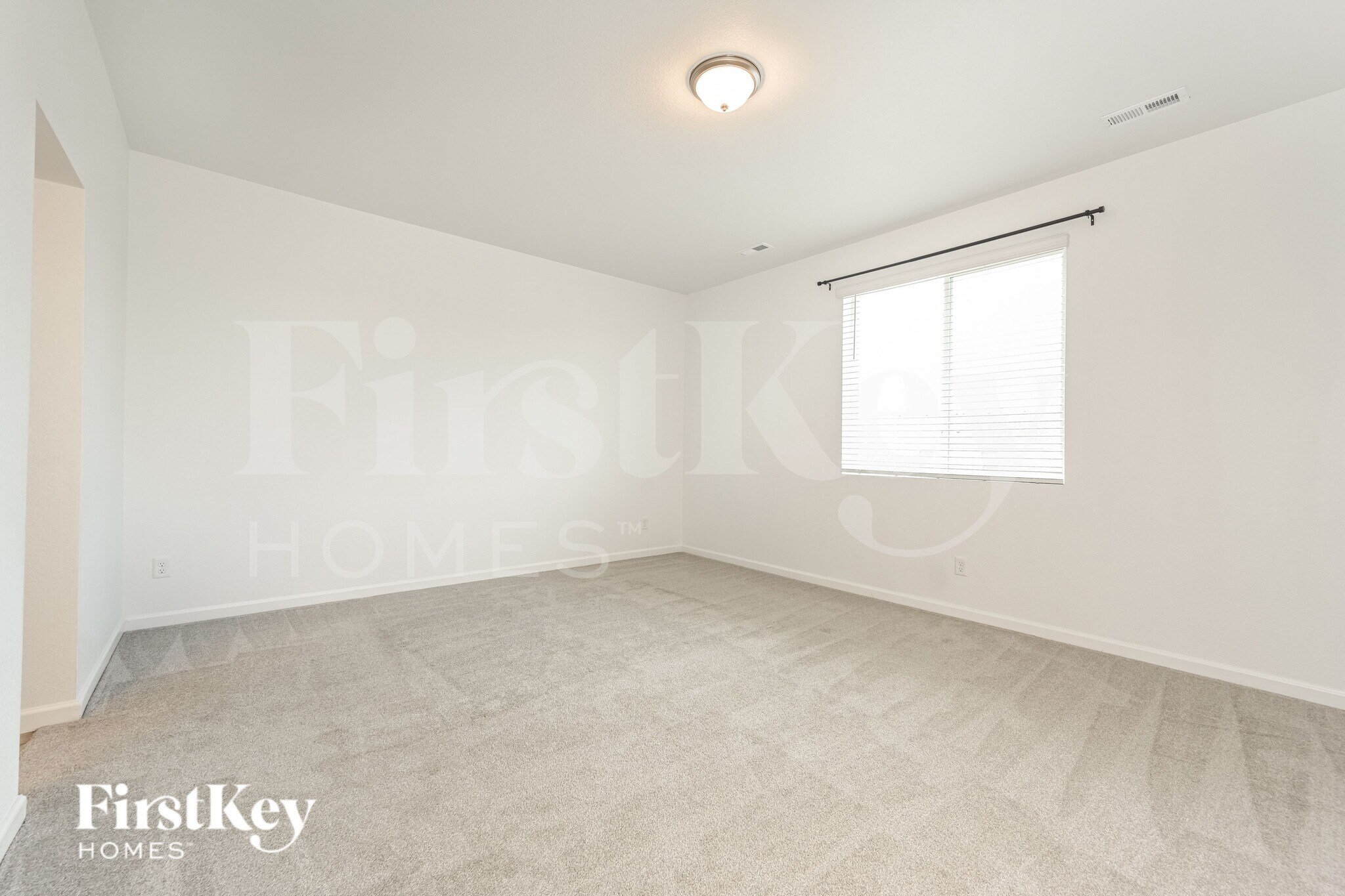 Building Photo - 14693 Normande Dr