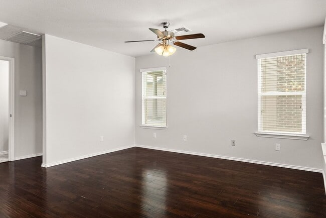 Building Photo - 9605 Raeburn Court