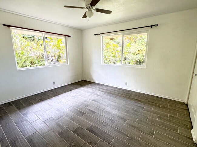 Building Photo - 3bd/2ba For Rent with Walking Distance to ...