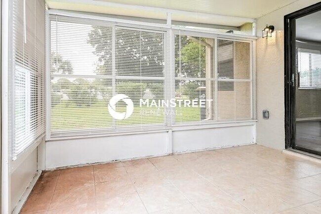 Building Photo - 3 Bedroom Pet-Friendly Home in NORTH PORT, FL with Main Street Renewal