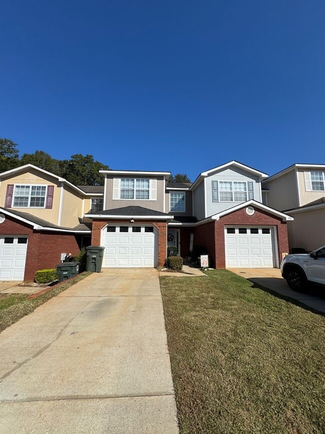 Primary Photo - 178 N Spring View Dr