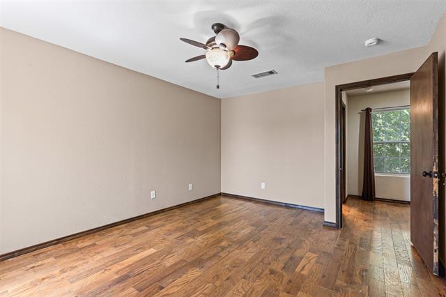 Building Photo - 322 W Willingham St