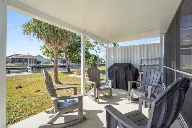 Building Photo - 115 Leland St SE