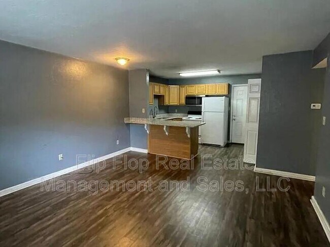 Building Photo - 502 McKeithen St