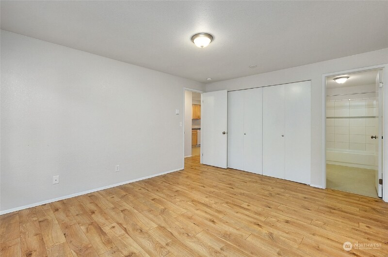 Building Photo - 4410 NW Wedgewood Ln