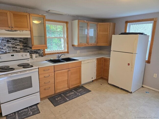 Building Photo - 59 Shadee Ln