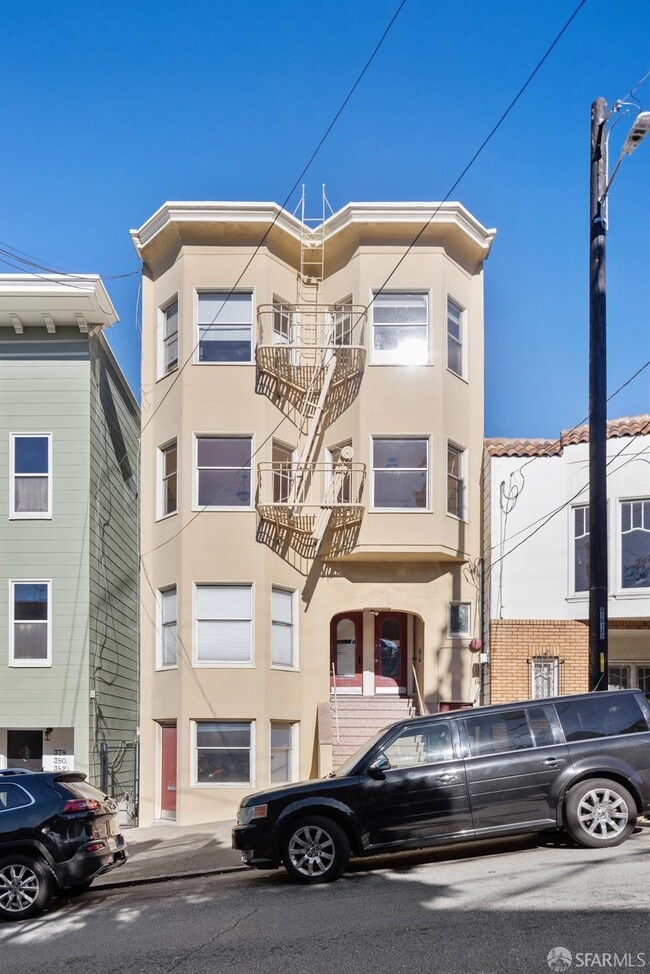 Building Photo - 376 Frederick St