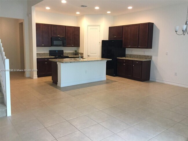 Building Photo - 141 SW 127th Terrace