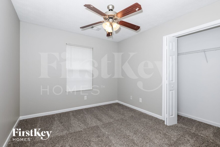 Building Photo - 311 Goldenrod Dr