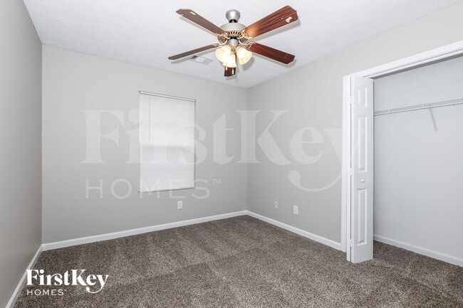 Building Photo - 311 Goldenrod Dr