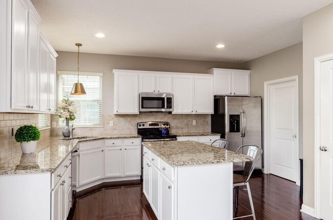 Building Photo - 8366 Marwithe Pl