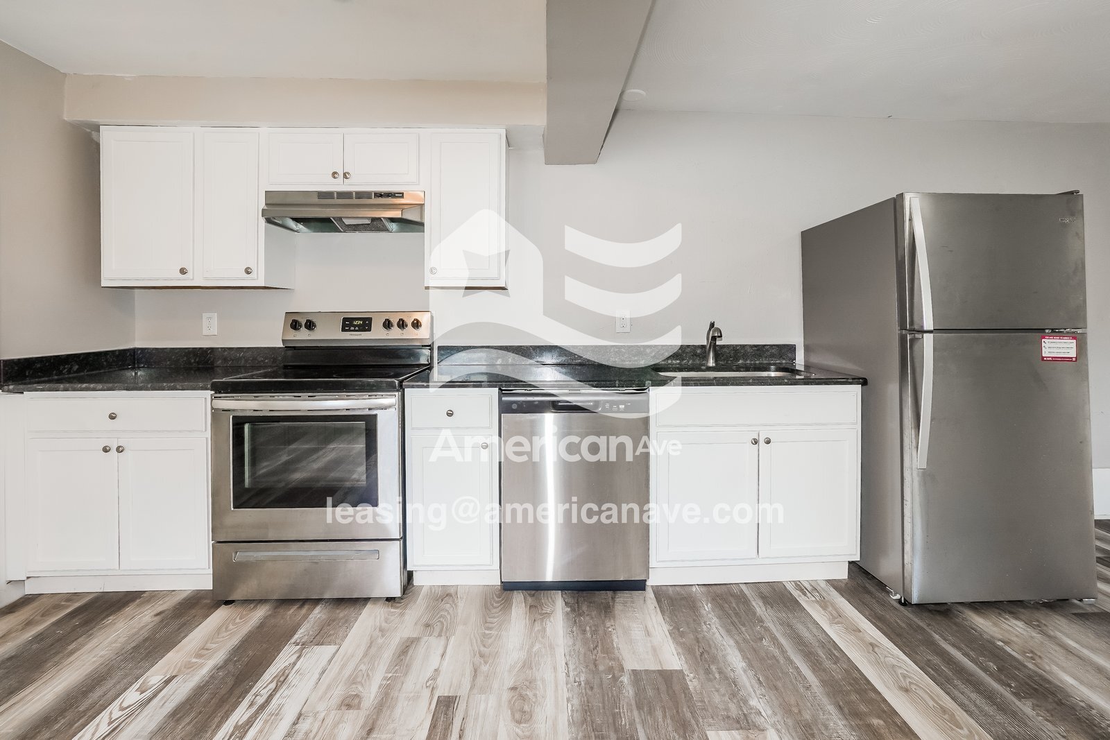 Building Photo - 5085 Adella St