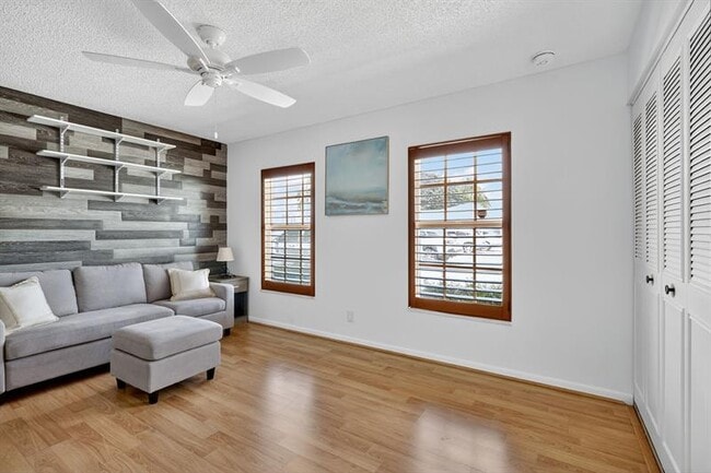 Building Photo - 448 Franconia Cir
