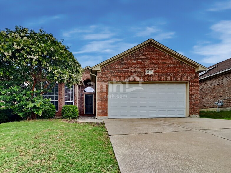 Primary Photo - 3817 Old Richwood Ln
