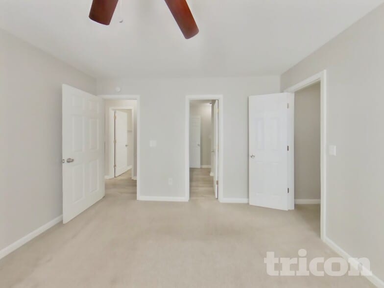 Building Photo - 225 Lossie Ln