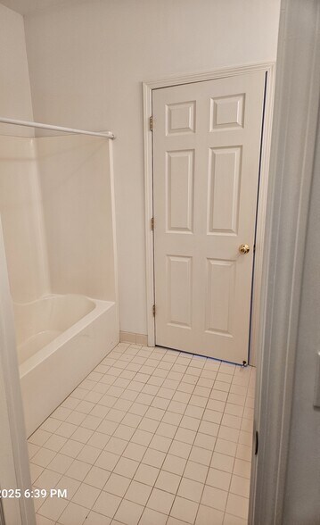 1st Floor Bathroom - 1608 Mallard Pond Dr