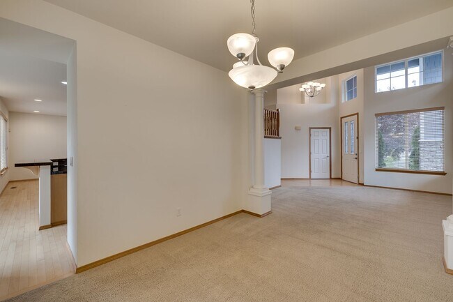 Building Photo - For Rent | Stunning 4-Bedroom Home in Brookside Estates