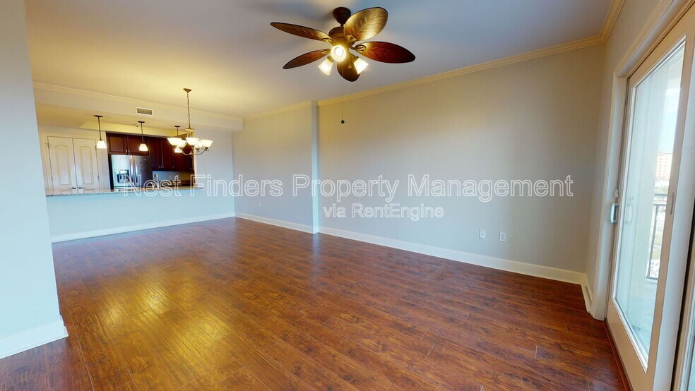 Building Photo - 525 3rd St N