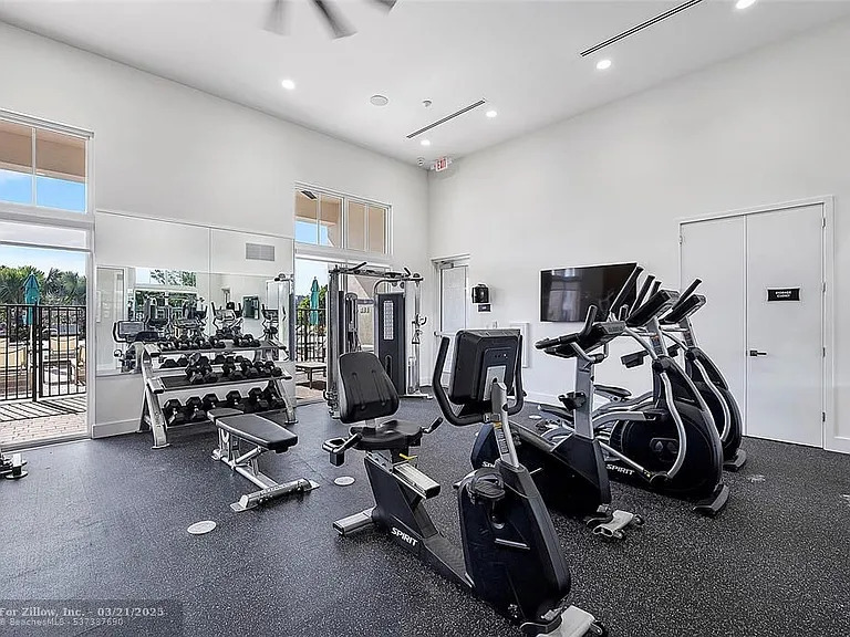 Building Photo - 12142 NW 24th Ct