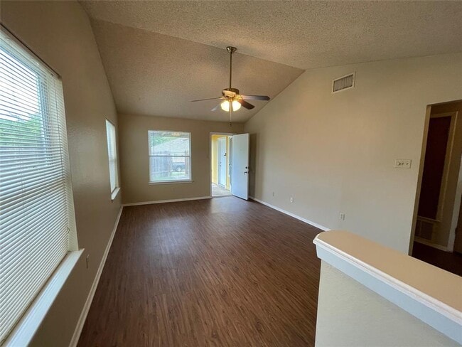 Building Photo - 8117 West Gate Blvd