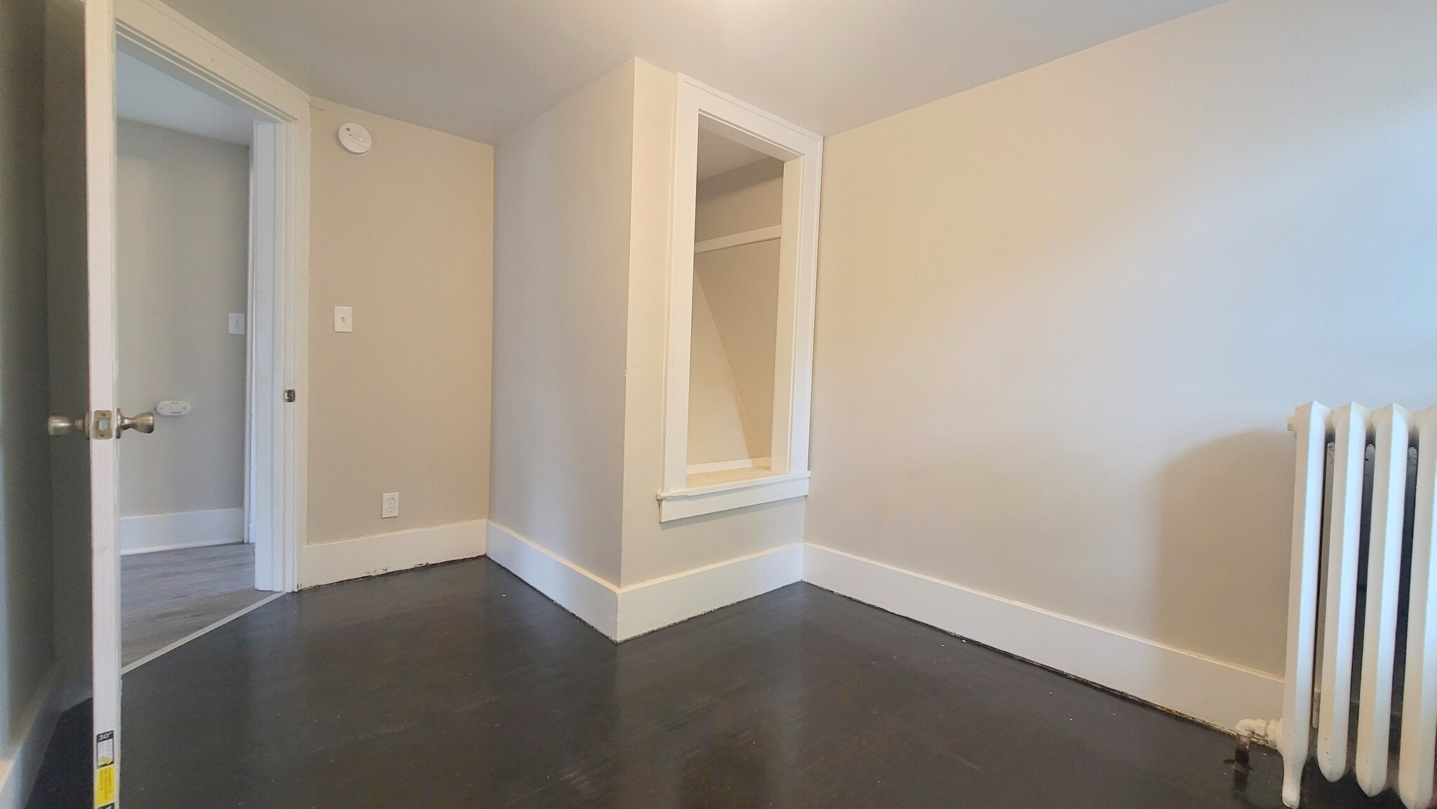 Building Photo - 3988 Lake Ave