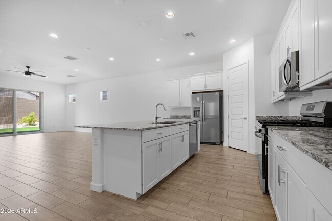 Building Photo - 20132 W Catalina Dr