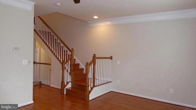 Building Photo - 44016 Etna Terrace