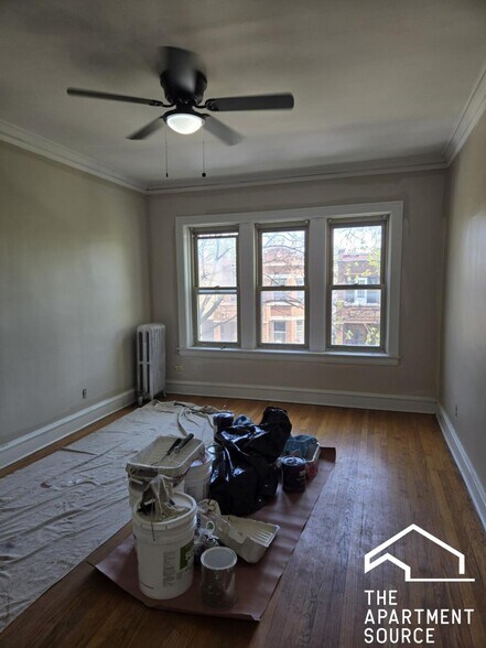 Building Photo - 4318 N Spaulding Ave