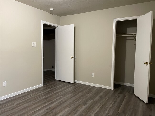 Building Photo - 6614 Amberfield Ln