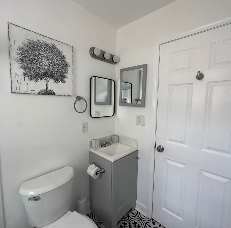 Building Photo - 2515 Erato St