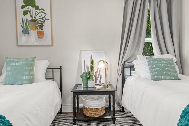 Building Photo - Classic Brick Ranch with Modern Updates and Expansive Backyard