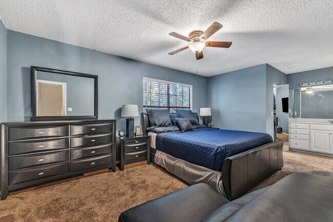 Building Photo - 7731 Falcon Rest Cir