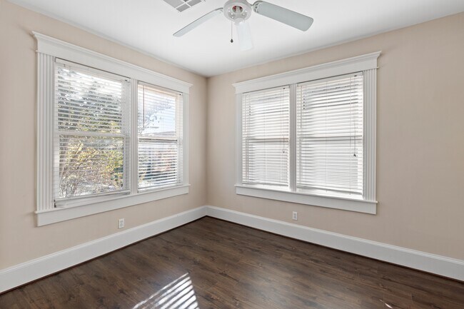 Second floor street facing windows - 515 W 17th St