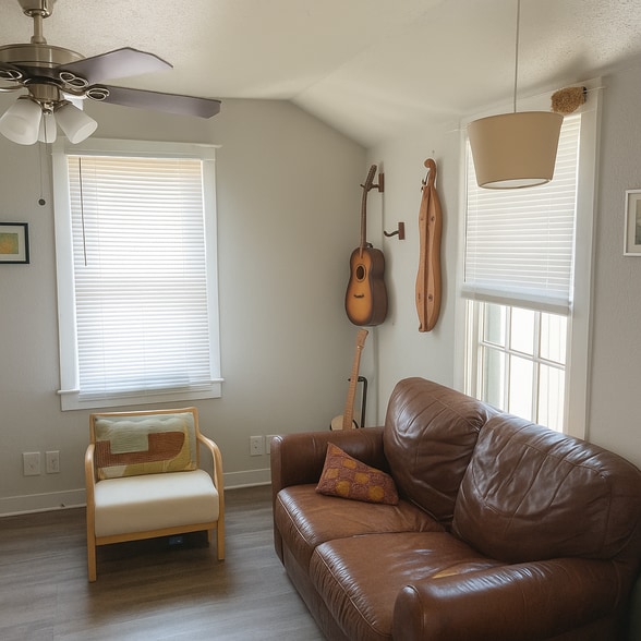 Building Photo - 2205 Avenue V