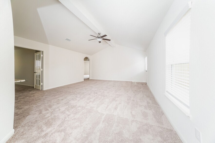 Building Photo - 22067 Ellison Dr