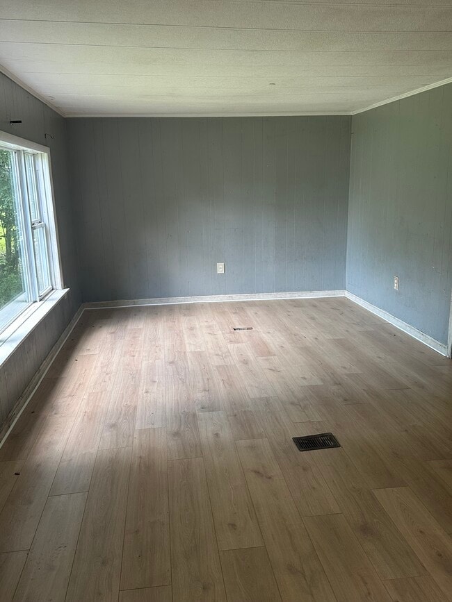 Building Photo - 103 Wildwood Trail